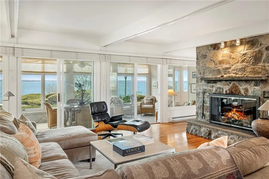 53 Shore Road Bristol RI 02809