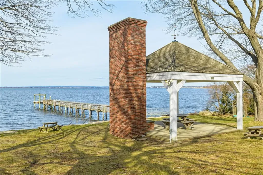 53 Shore Road Bristol RI 02809