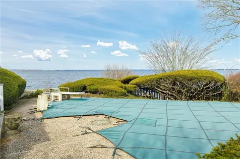 53 Shore Road Bristol RI 02809