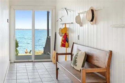53 Shore Road Bristol RI 02809