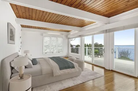 53 Shore Road Bristol RI 02809