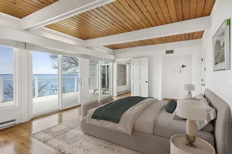 53 Shore Road Bristol RI 02809