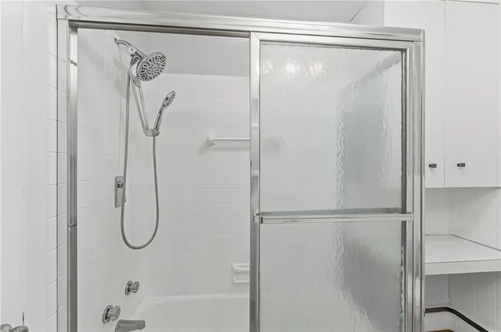 21 Webb Street Providence RI 02908