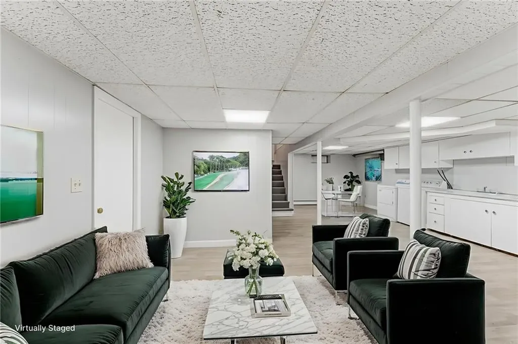 21 Webb Street Providence RI 02908