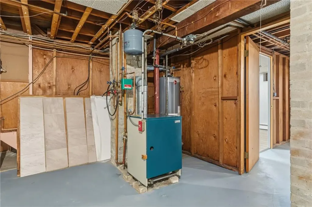 21 Webb Street Providence RI 02908