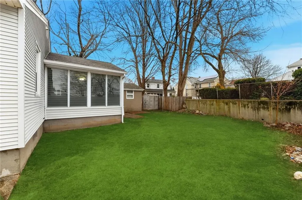 21 Webb Street Providence RI 02908