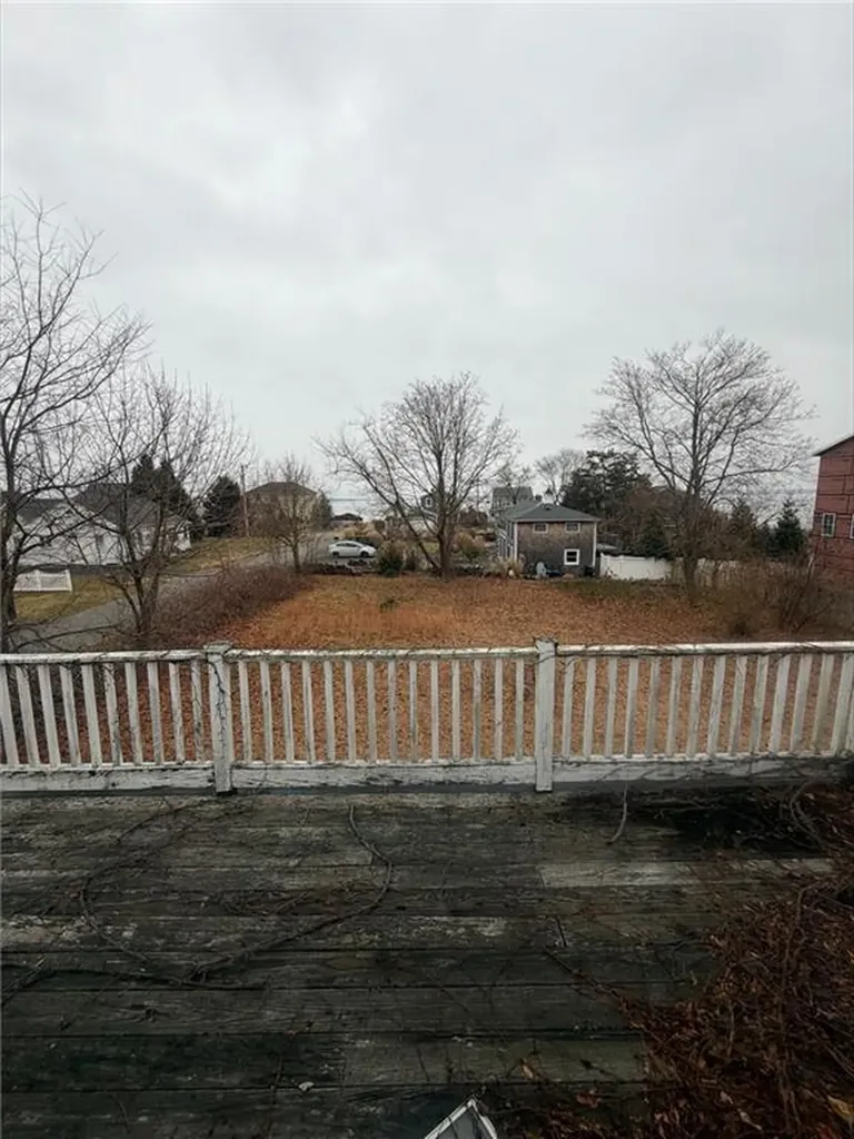 97 Floral Avenue North Kingstown RI 02852