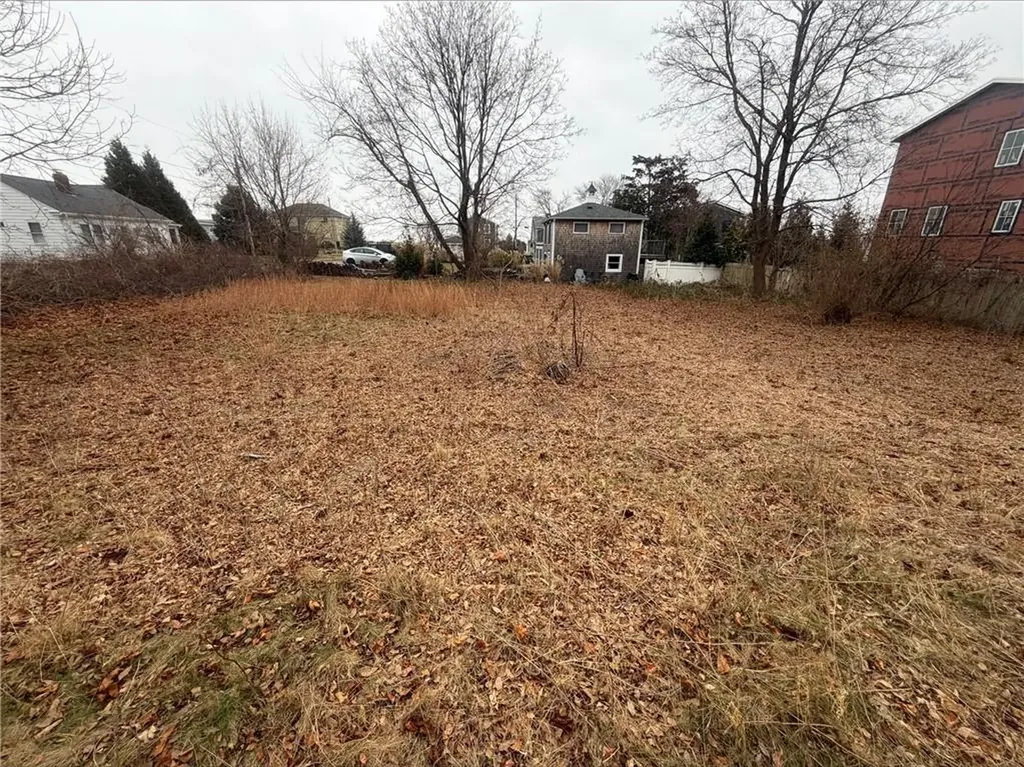 97 Floral Avenue North Kingstown RI 02852