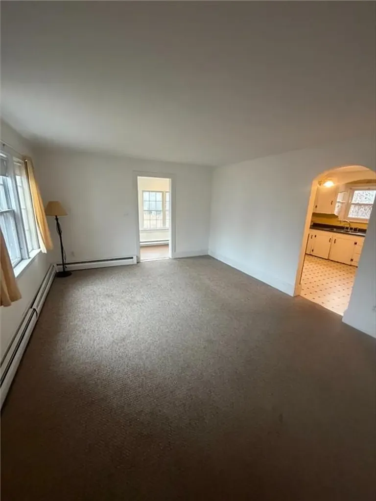 97 Floral Avenue North Kingstown RI 02852