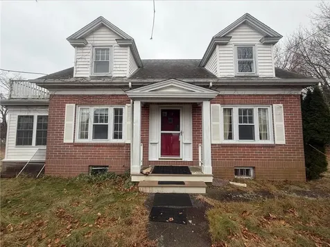 97 Floral Avenue North Kingstown RI 02852