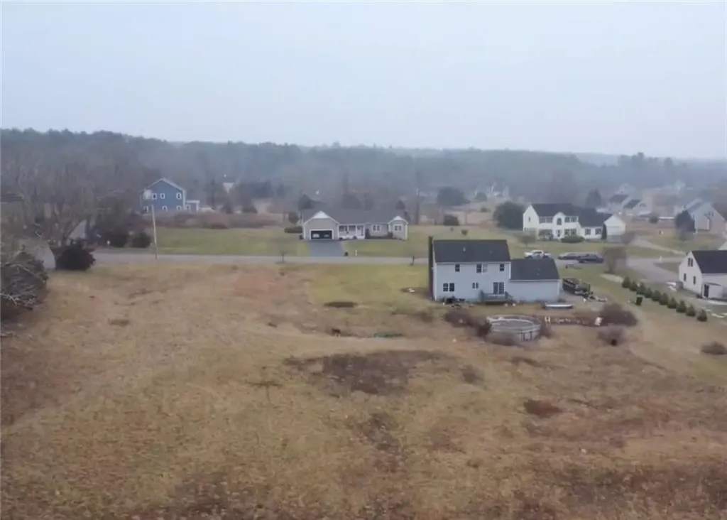 45 Pleasant View Drive Hopkinton RI 02832