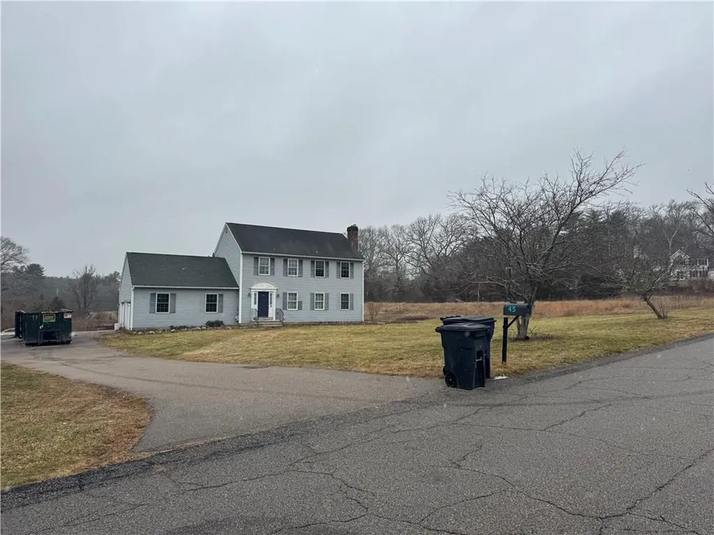 45 Pleasant View Drive Hopkinton RI 02832