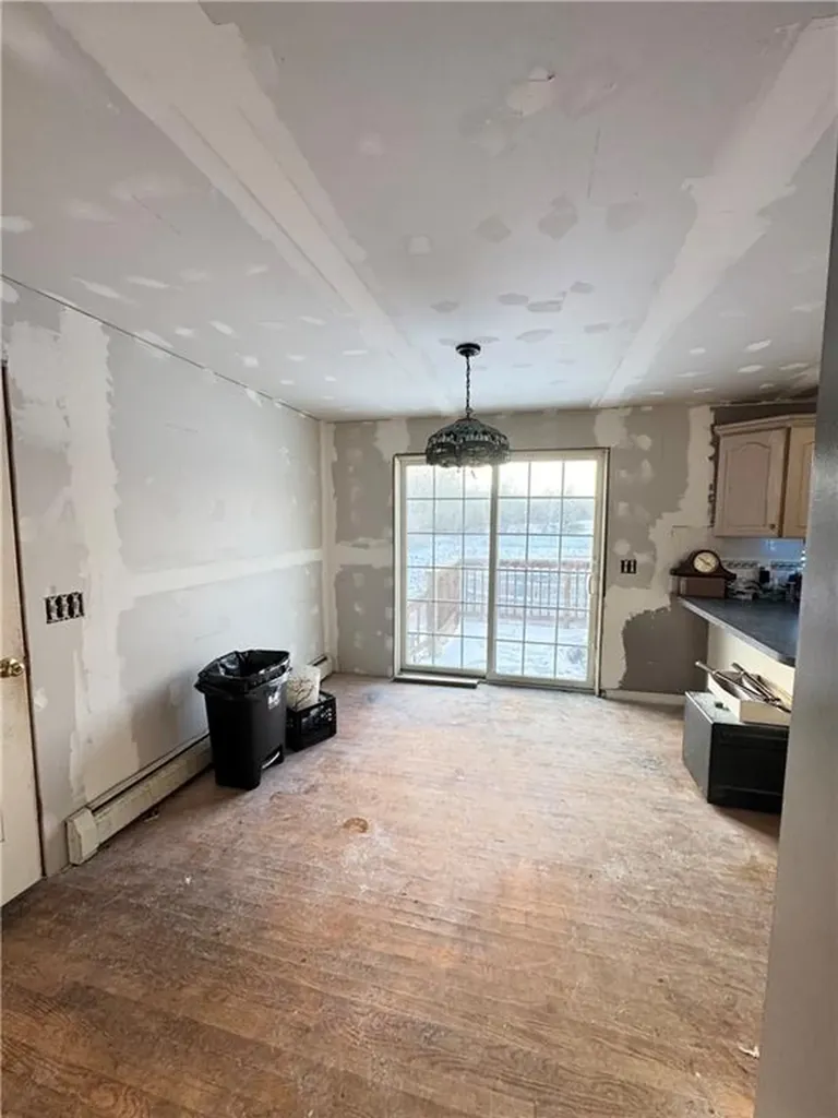 45 Pleasant View Drive Hopkinton RI 02832