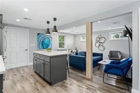 4 James Street Middletown RI 02842