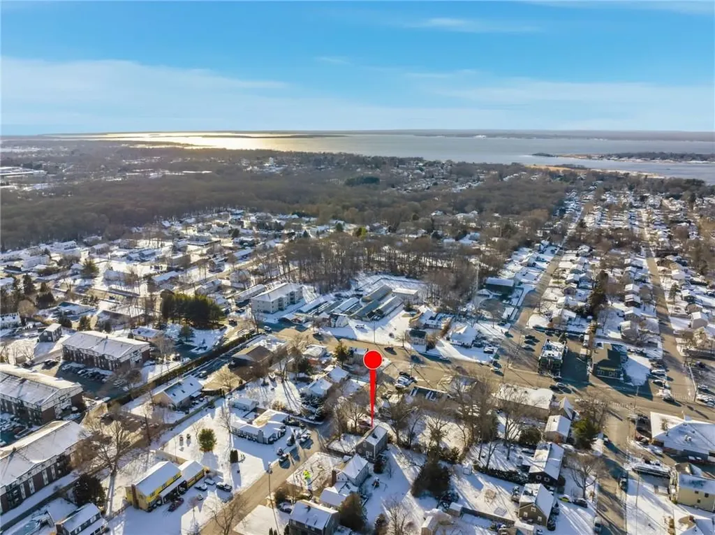 8 Harris Avenue Warren RI 02885