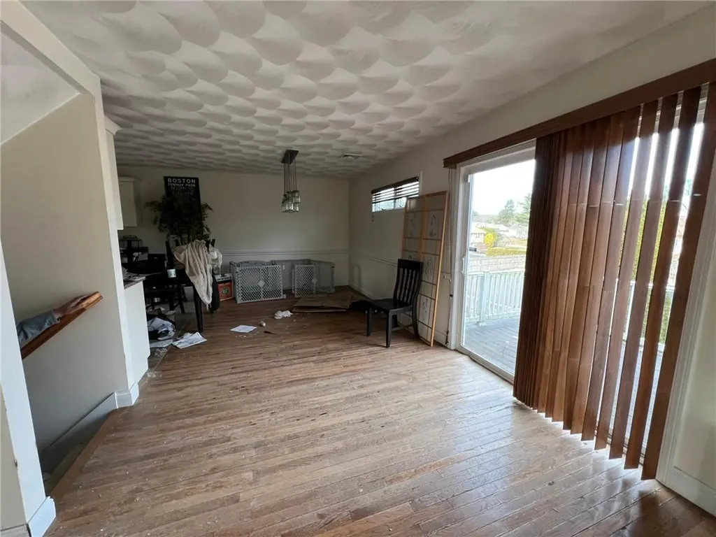 140 Lake View Road Cranston RI 02920