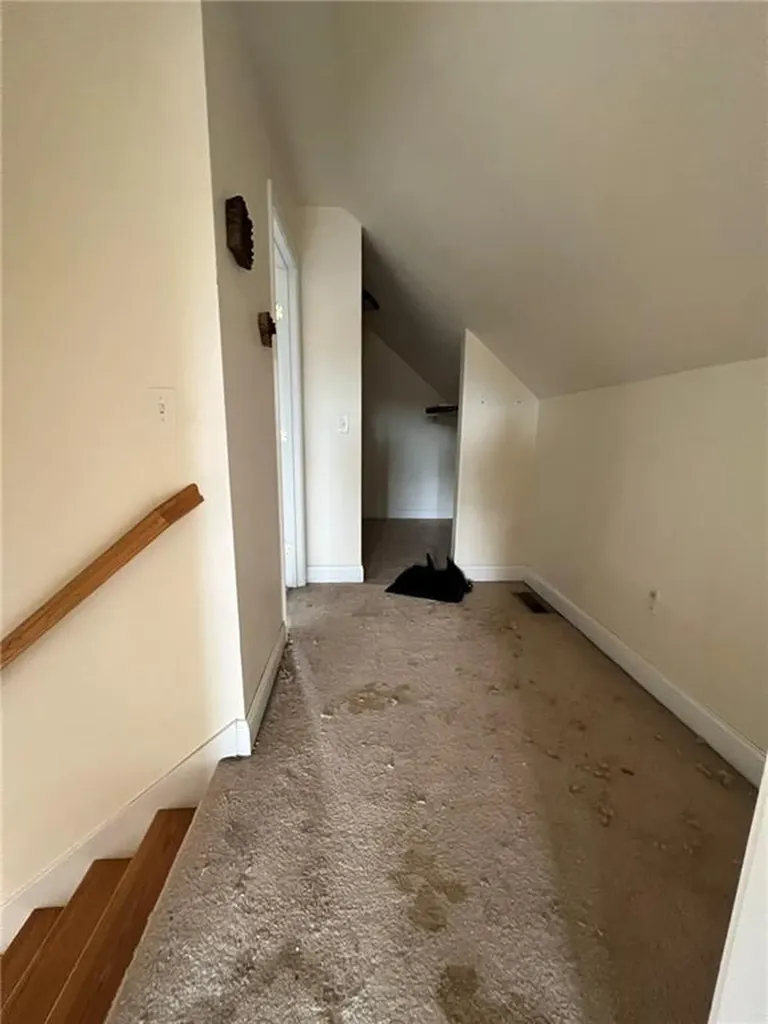 140 Lake View Road Cranston RI 02920