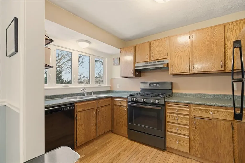 74 Arbor Drive Providence RI 02908