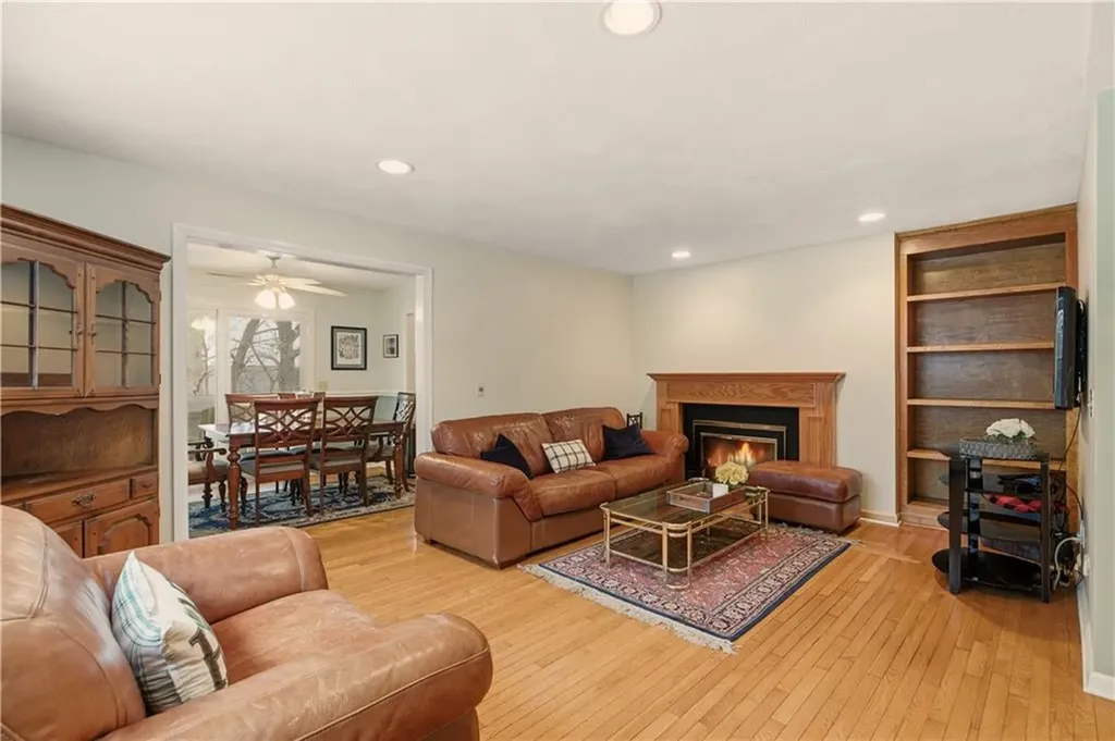 74 Arbor Drive Providence RI 02908