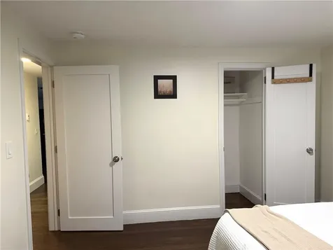 33 Moorland Avenue Providence RI 02908