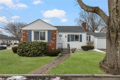 33 Moorland Avenue Providence RI 02908