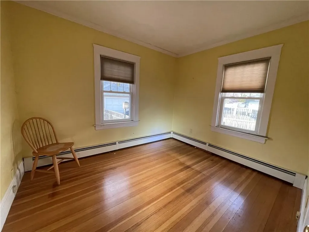 25 Elinora Street East Providence RI 02915