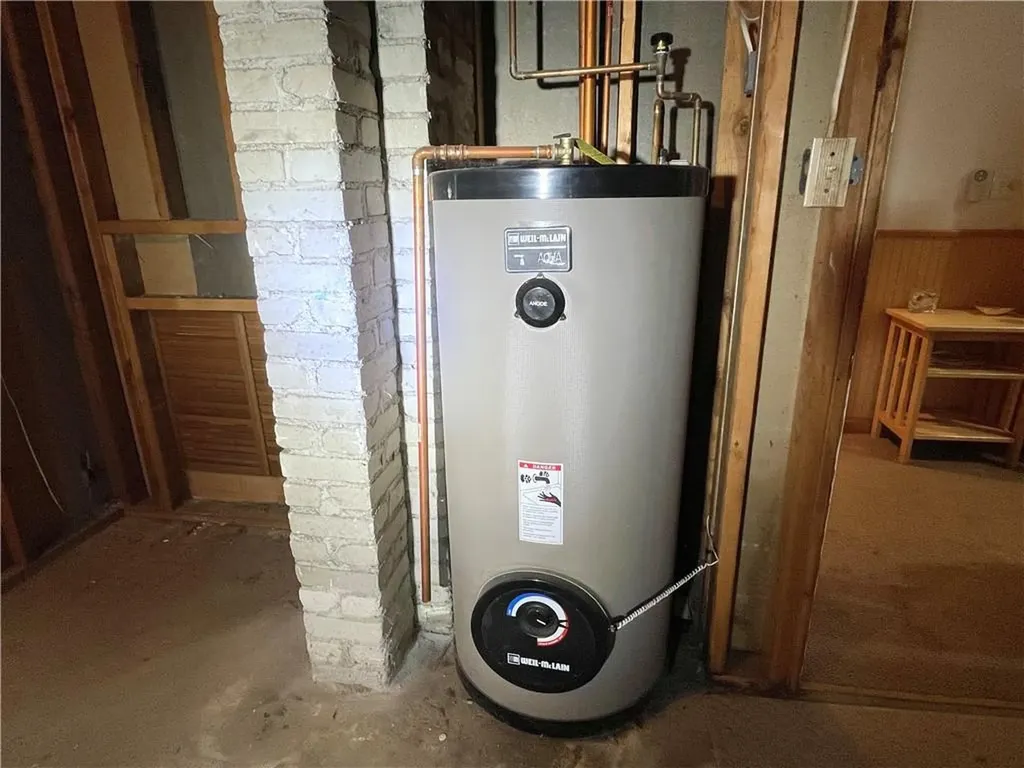 25 Elinora Street East Providence RI 02915