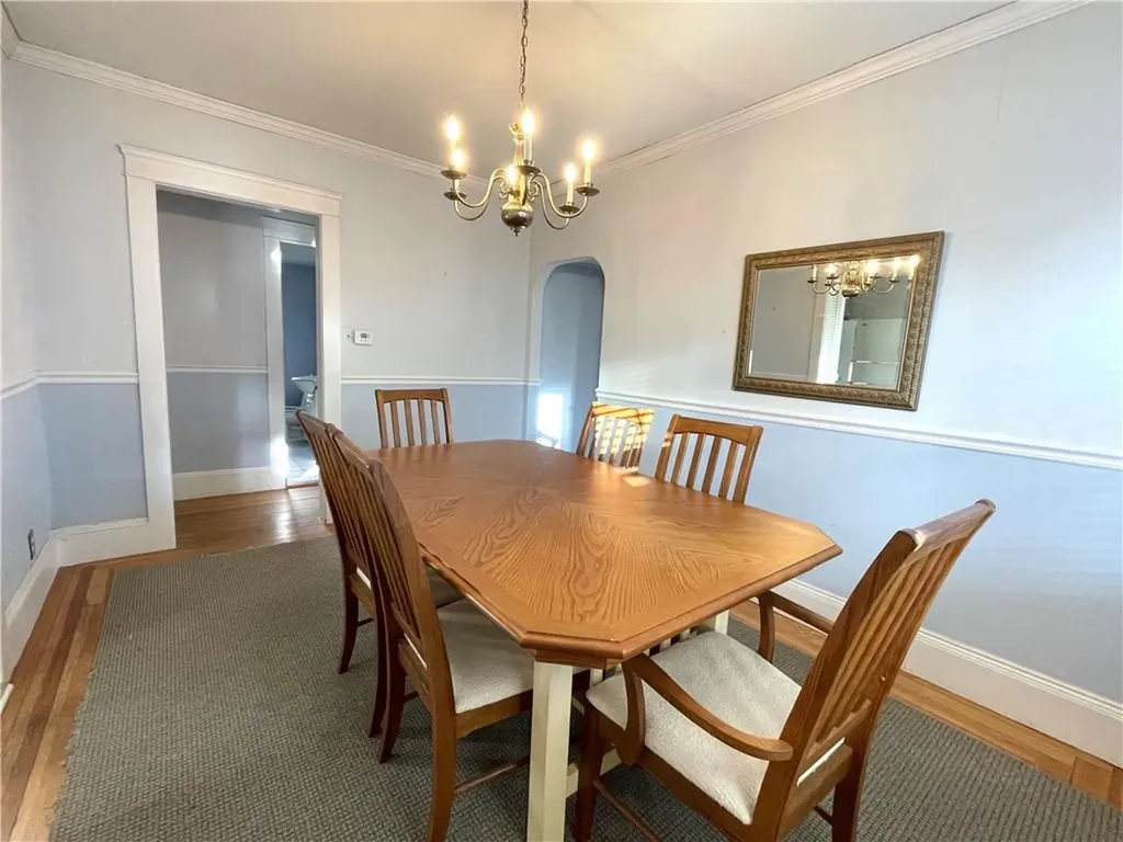 25 Elinora Street East Providence RI 02915