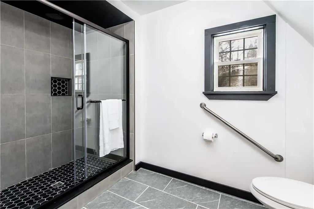 120 Danielson Pike Foster RI 02825