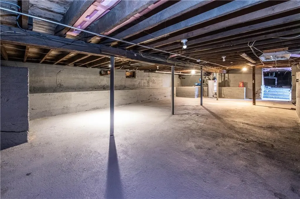 120 Danielson Pike Foster RI 02825