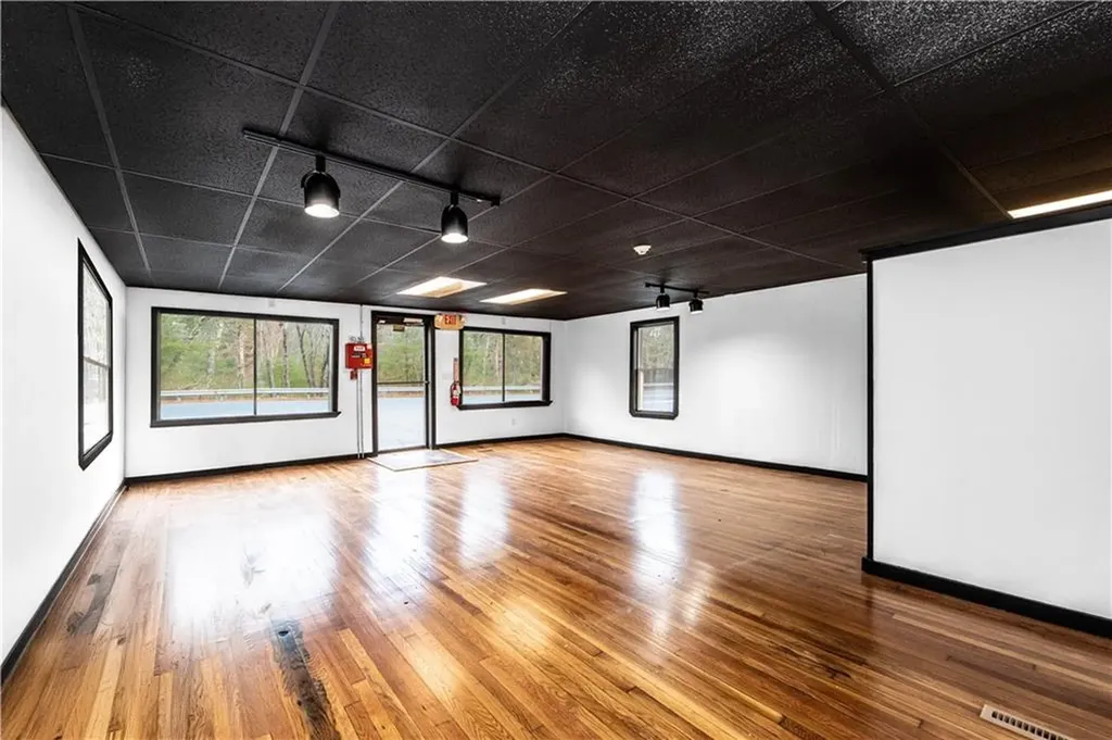 120 Danielson Pike Foster RI 02825