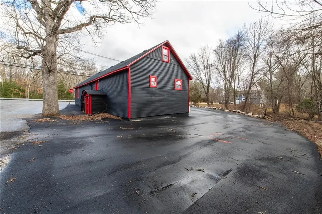 120 Danielson Pike Foster RI 02825