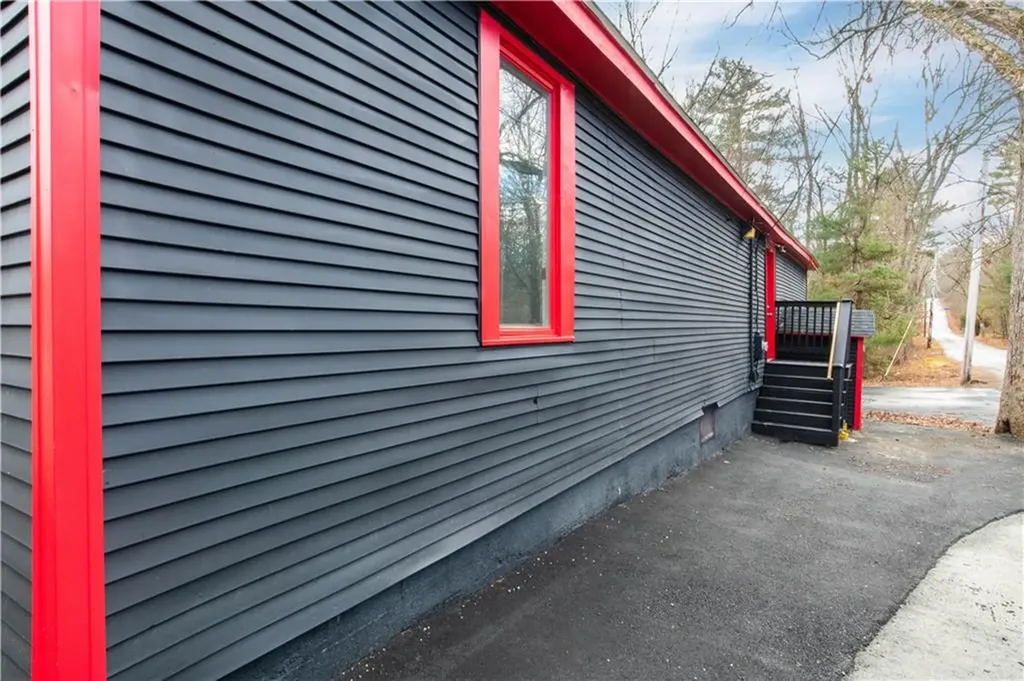 120 Danielson Pike Foster RI 02825