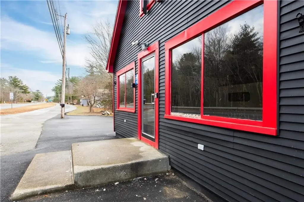 120 Danielson Pike Foster RI 02825