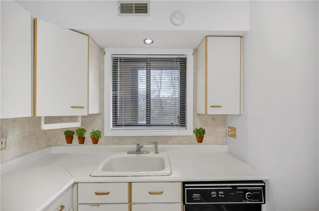 650 East Greenwich Avenue West Warwick RI 02893