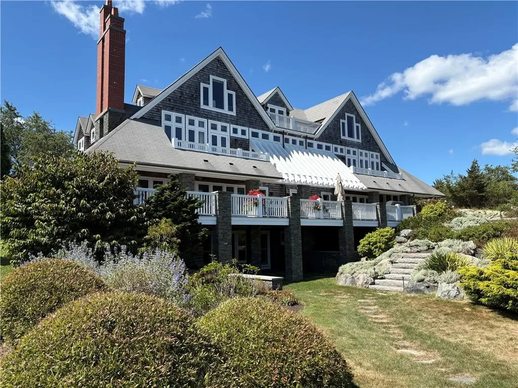 167 Walcott Avenue Jamestown RI 02835