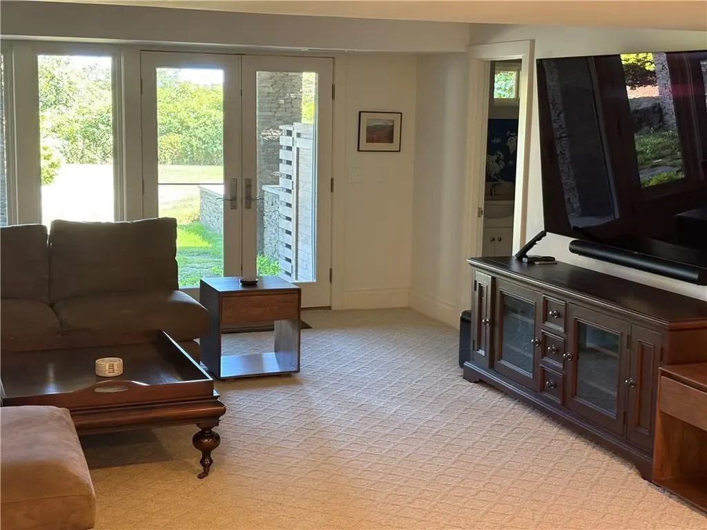 167 Walcott Avenue Jamestown RI 02835