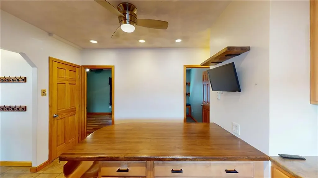 84 Boyce Avenue Pawtucket RI 02861