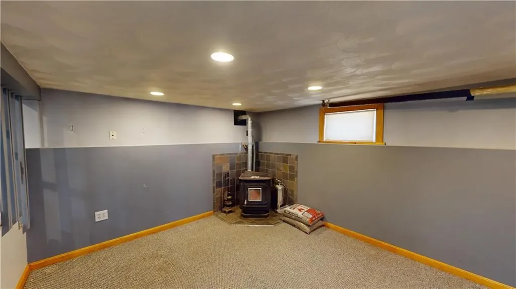 84 Boyce Avenue Pawtucket RI 02861