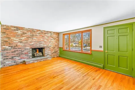 27 Bishop Drive Cumberland RI 02864