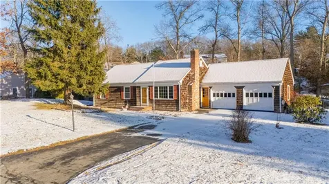 27 Bishop Drive Cumberland RI 02864