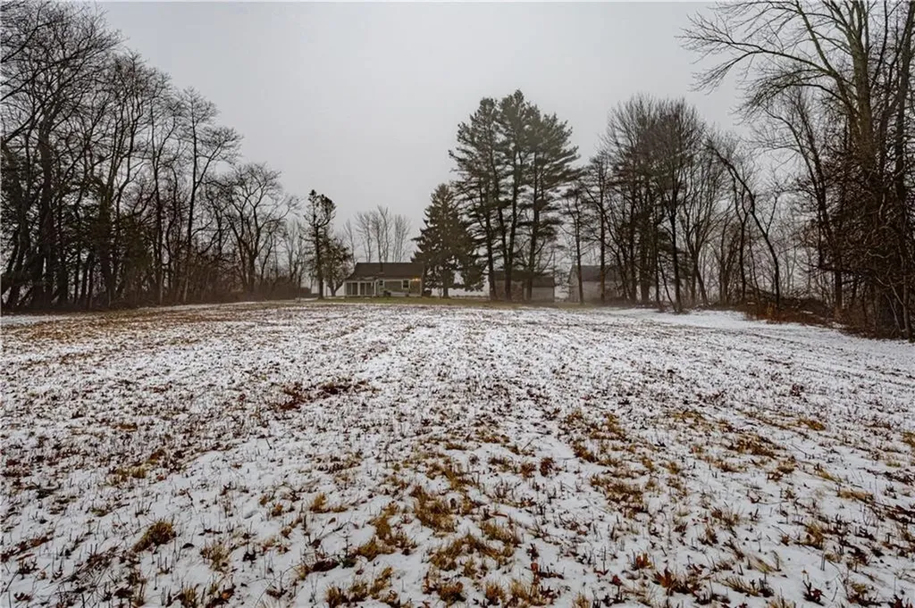 371 Central Pike Scituate RI 02857