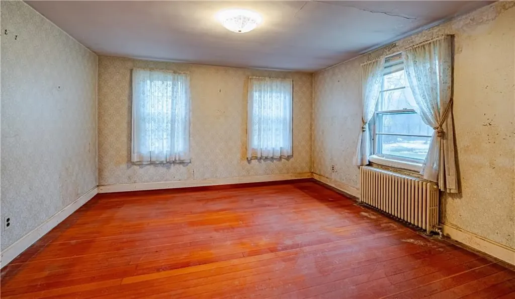 371 Central Pike Scituate RI 02857