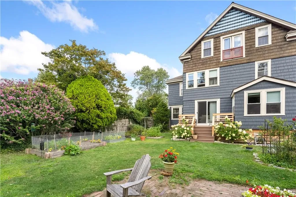 31 Marcy Street Cranston RI 02905