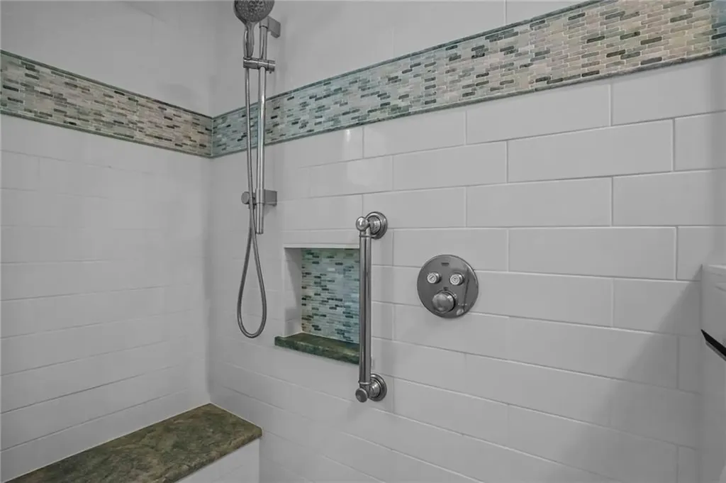 370 Maple Valley Road Coventry RI 02816