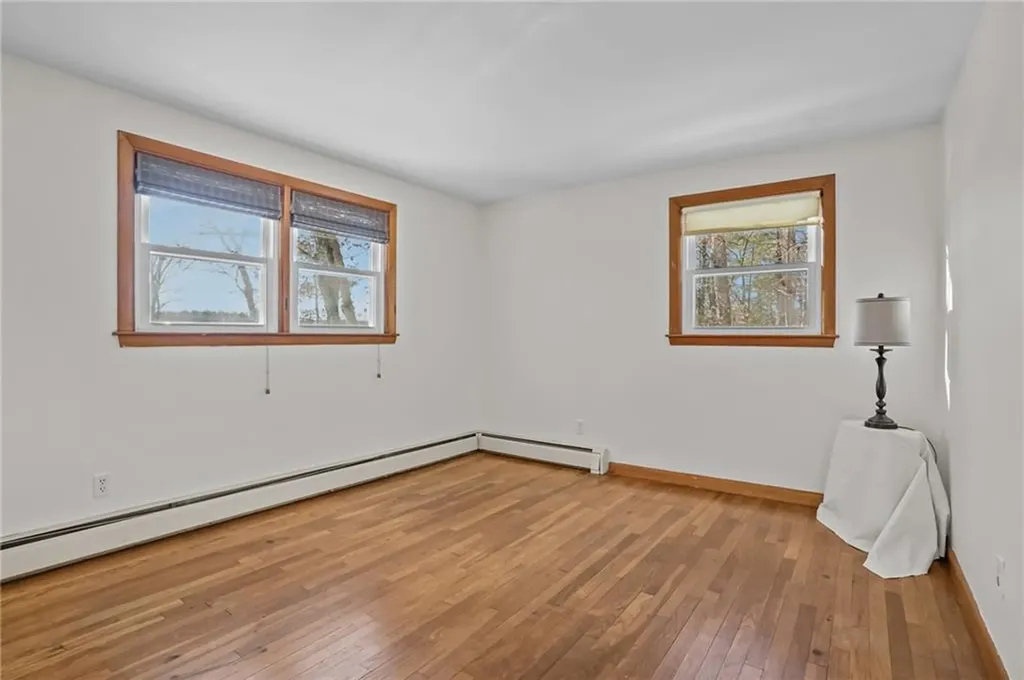 370 Maple Valley Road Coventry RI 02816