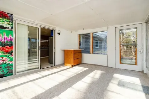 38 Greenwood Road North Kingstown RI 02852