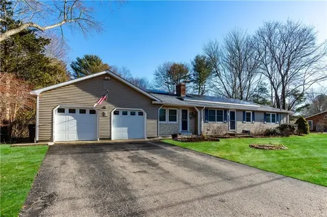 38 Greenwood Road North Kingstown RI 02852