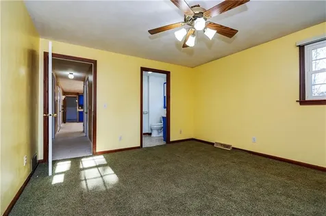 38 Greenwood Road North Kingstown RI 02852