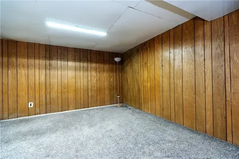 38 Greenwood Road North Kingstown RI 02852